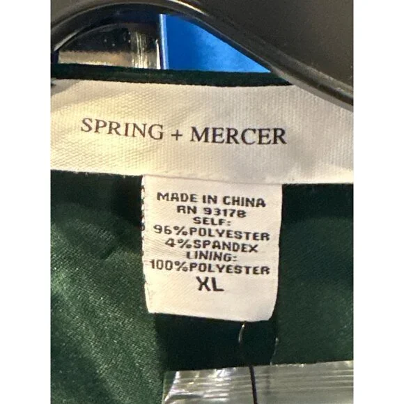 Emerald Satin-Like Wrap Top By Spring + Mercer XL - Picture 2 of 4